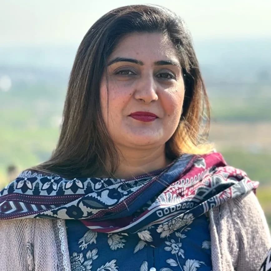 Amna