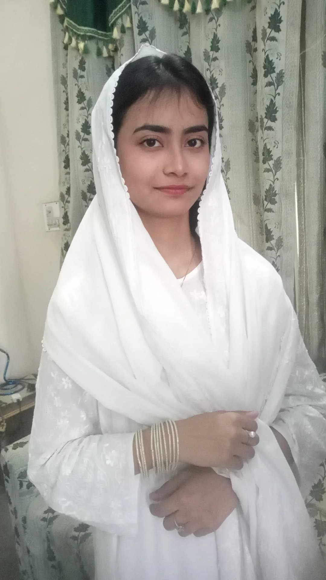 Dr Nimra Maheen