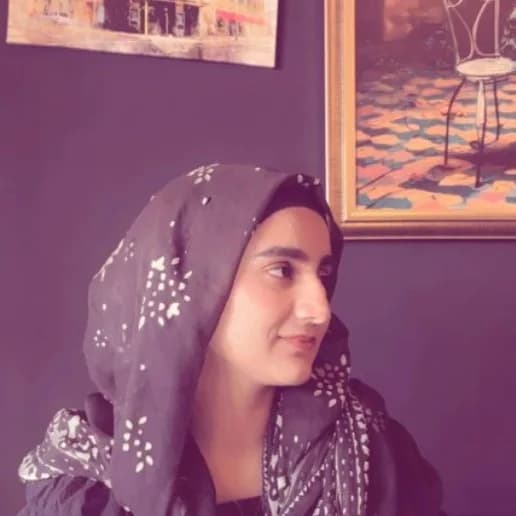 Ashna Arif