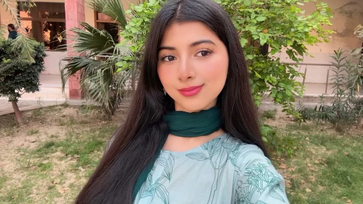 Fatima khan