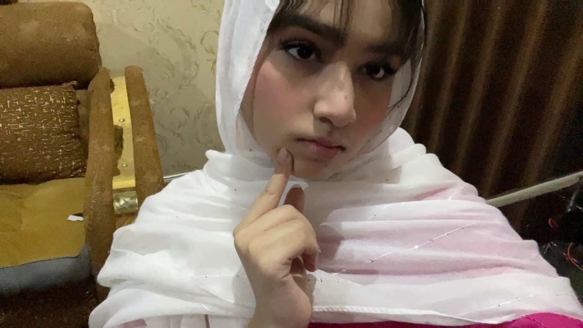 Emaan Hanif