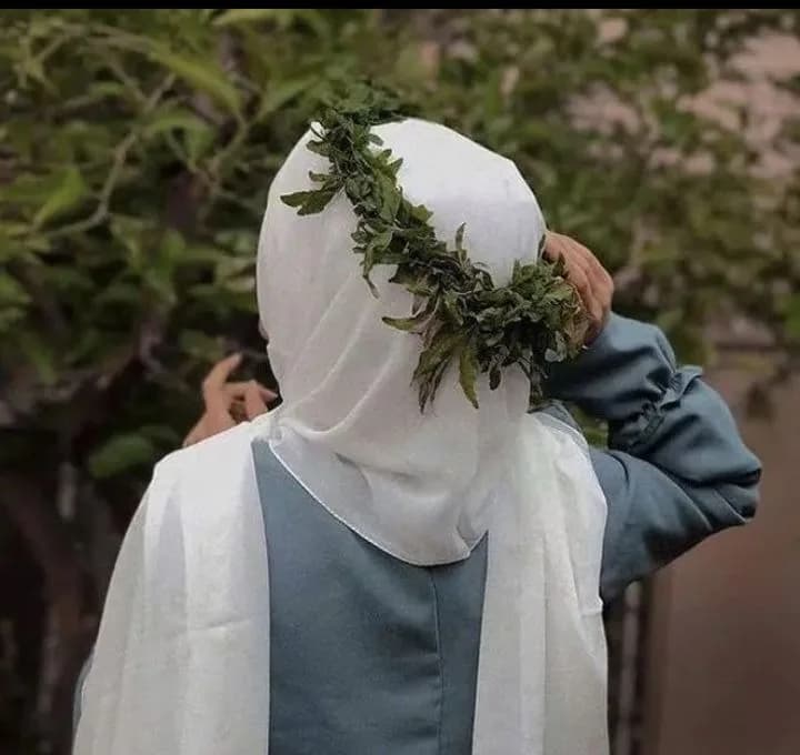 MARYAM ANSAR