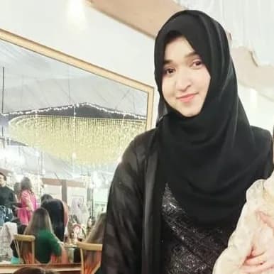 dr yusra versiani